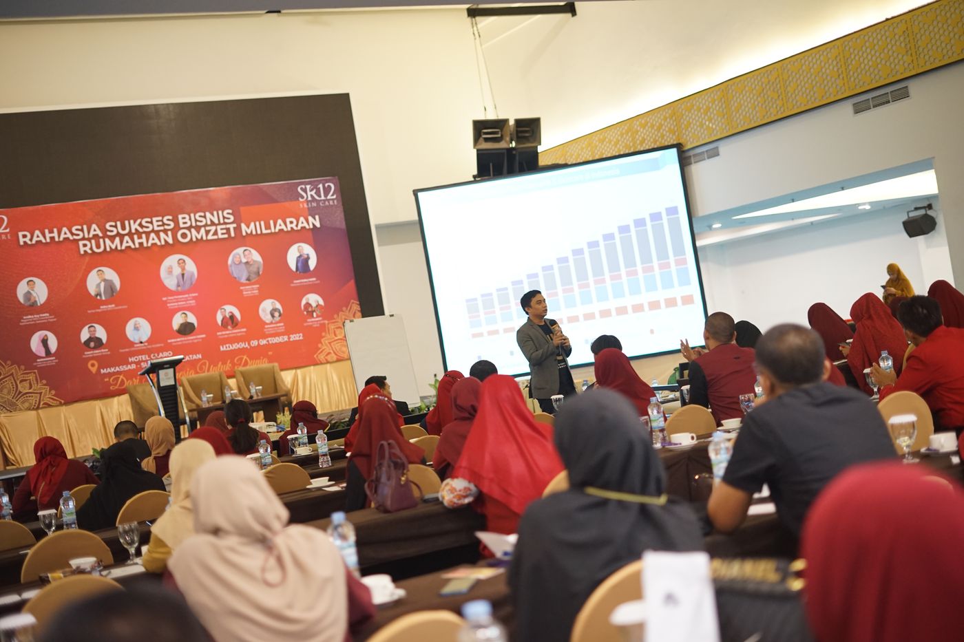 Sesi training bersama mitra